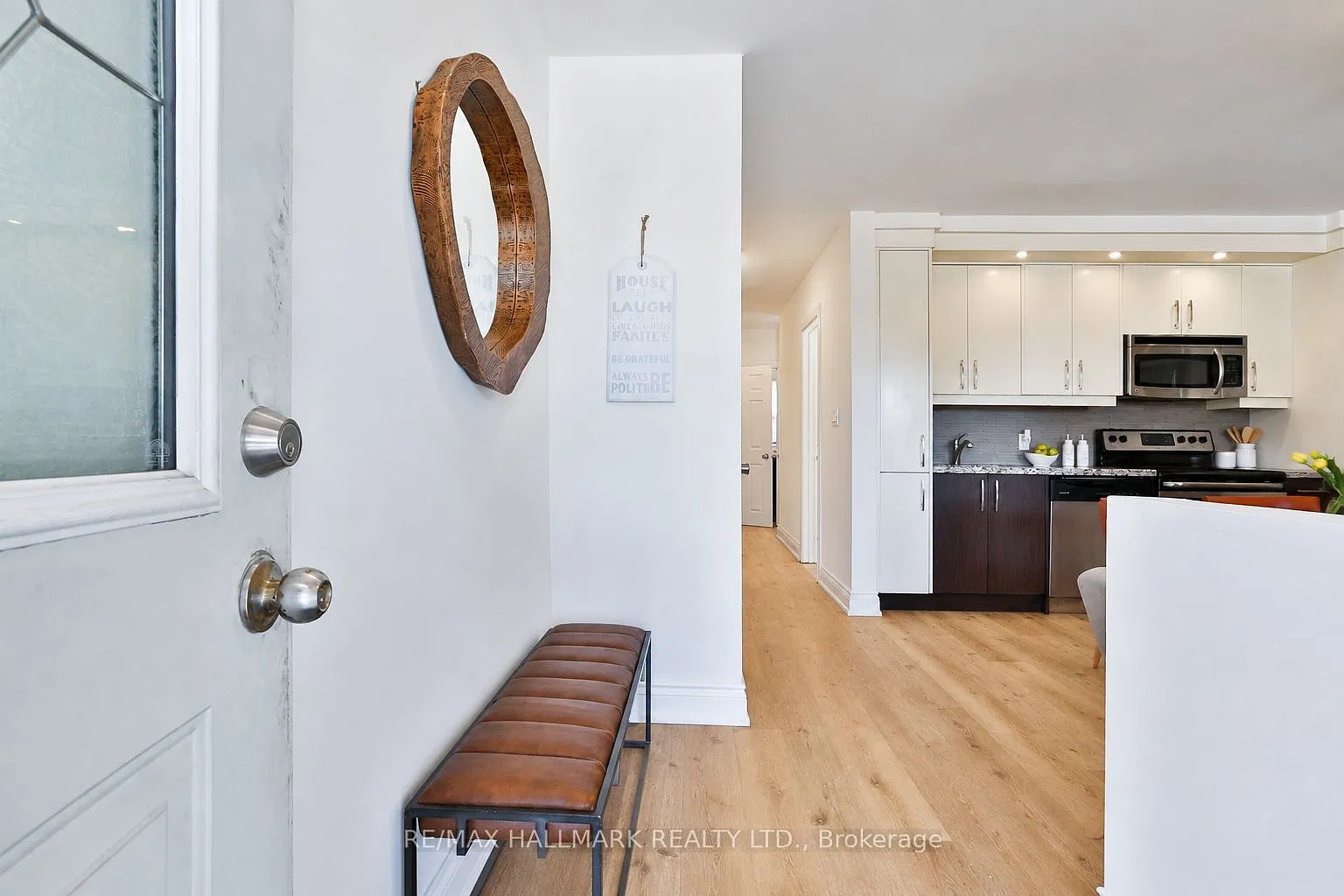 2 bed, $2,595 — Photo 2