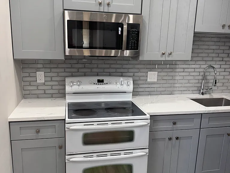4514 Post Rd #A — Photo 2