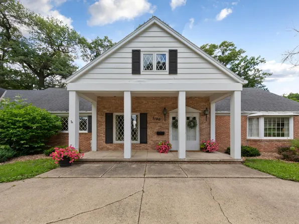 2100 Linn Dr, Owatonna, MN 55060