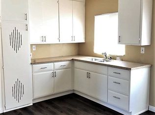10222 S Dixon Ave APT 01, Inglewood, CA 90303