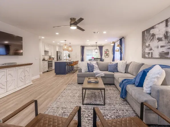 8330 E Weldon Ave, Scottsdale, AZ 85251
