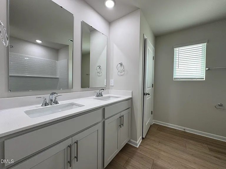 101 Klamath Dr — Photo 21