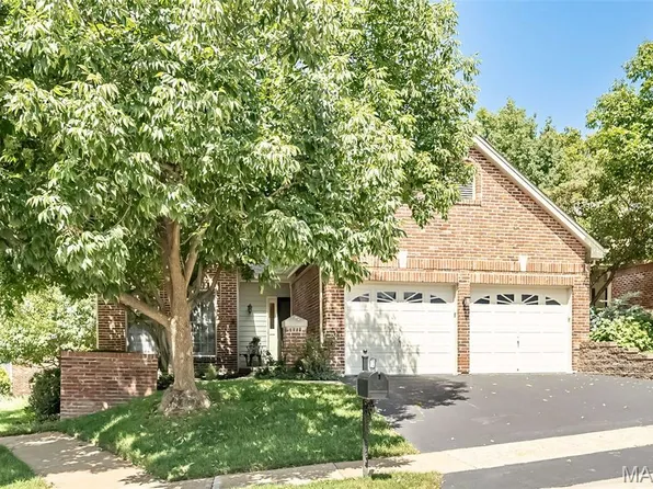 14143 Woods Mill Cove Dr, Chesterfield, MO 63017
