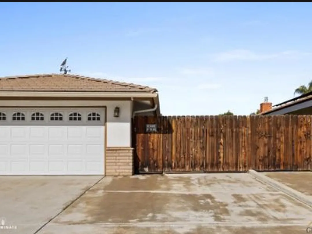 3 bed, 1850 sqft, $2,100 — Photo 4