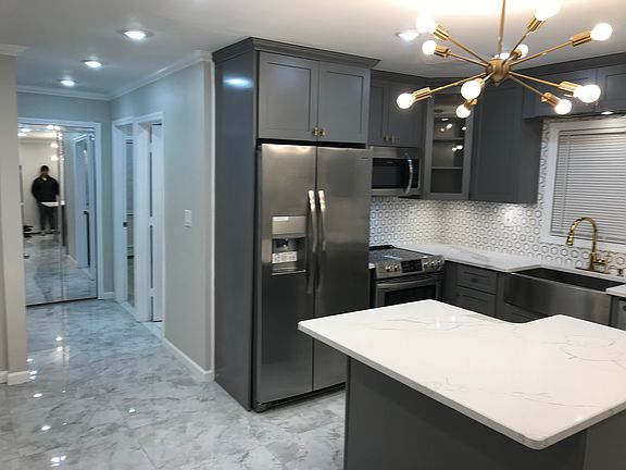 4th image of 7 Sparrow Ln