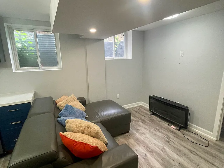 225 River Forks Ln #0 — Photo 2