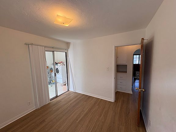 4th image of 7649 Saranac Ave