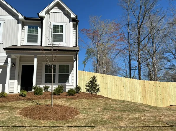 3667 Transou Rd, Pfafftown, NC 27040