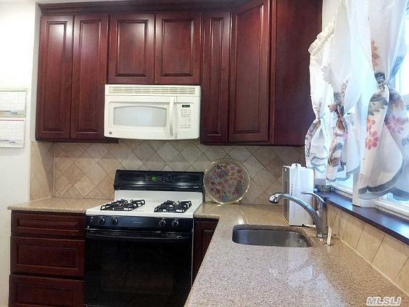 5th image of 8121 169 Street