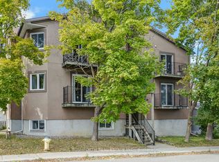 41 Hilda St #201, Ottawa, ON K1Y4T4