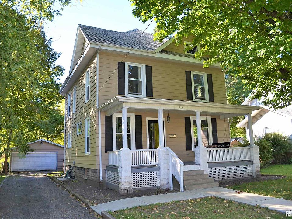 1st image of 813 W Douglas Ave