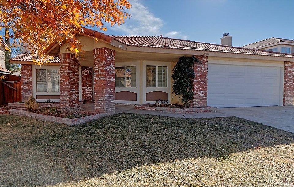1st image of 12569 Fox Tail Way