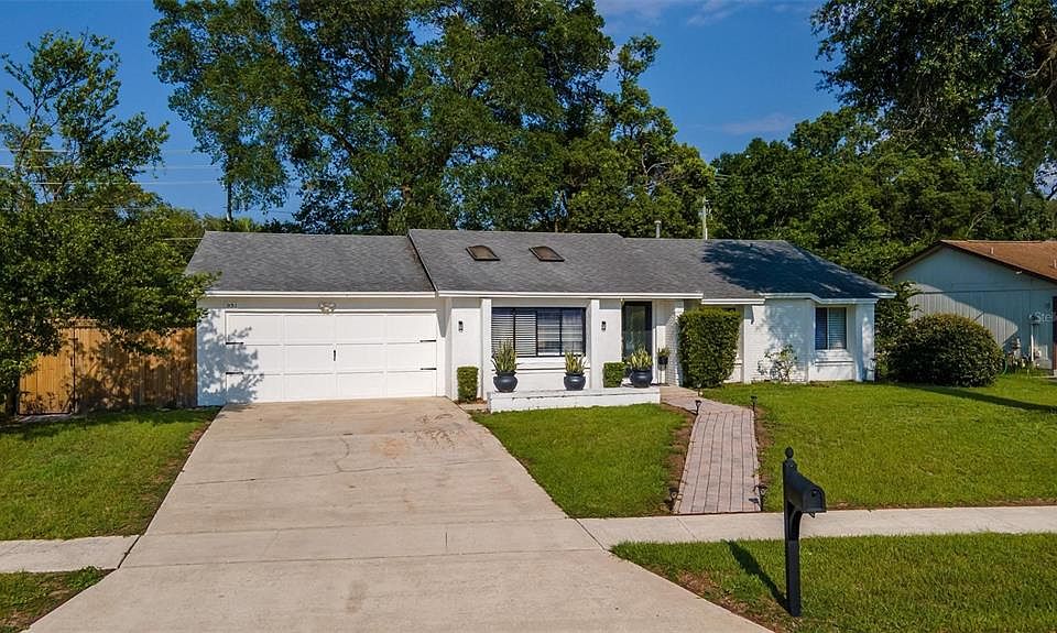1st image of 931 ALAMEDA DRIVE