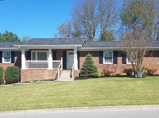 427 Brookhill Dr, Abingdon, VA 24210