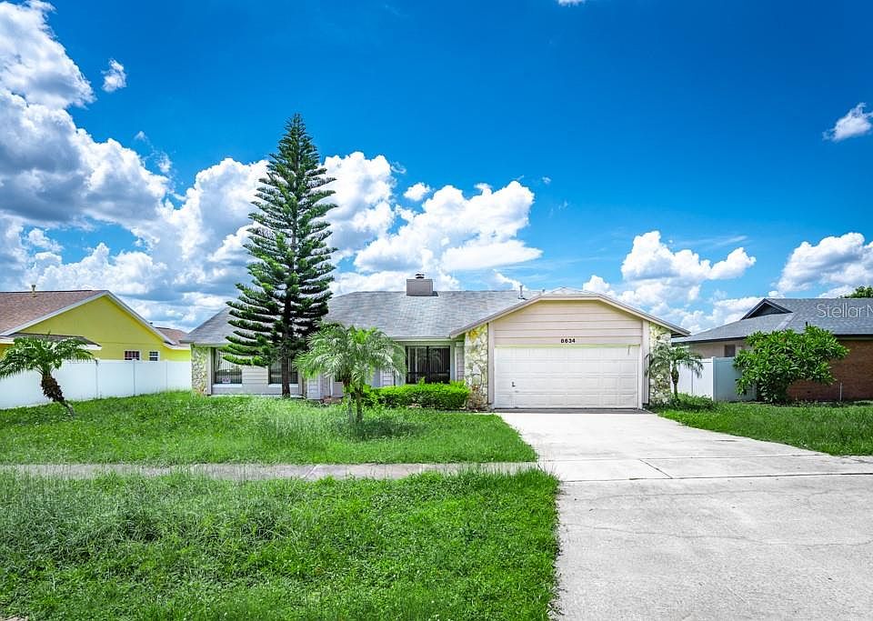 1st image of 8634 Lago Ct