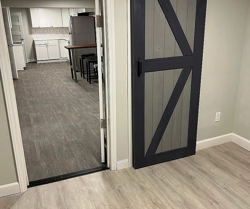 1st image of 2 Wellington Ct APT C
