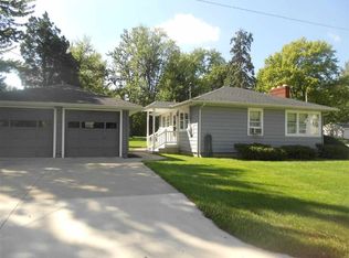 300 S Spring St, Wakarusa, IN 46573