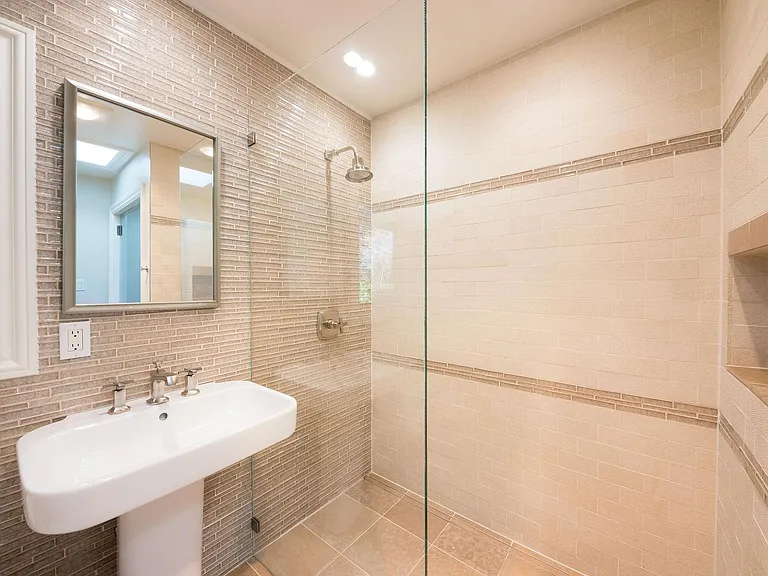 30 Knightwood Ln — Photo 21