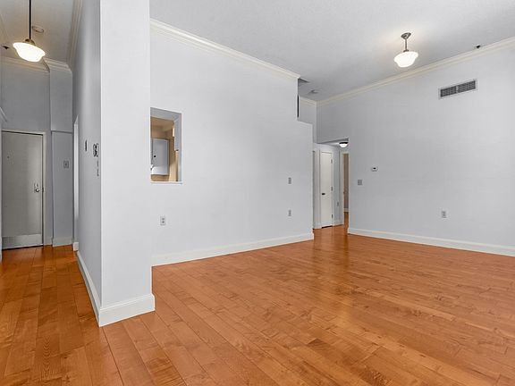 2nd image of 40 School St APT 4