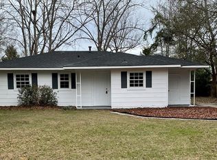 1215 SE Cannon Rd, Dothan, AL 36301