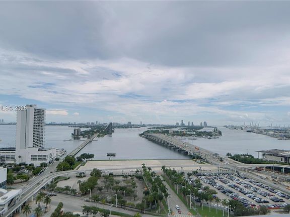 2nd image of 1400 Biscayne Blvd #2105