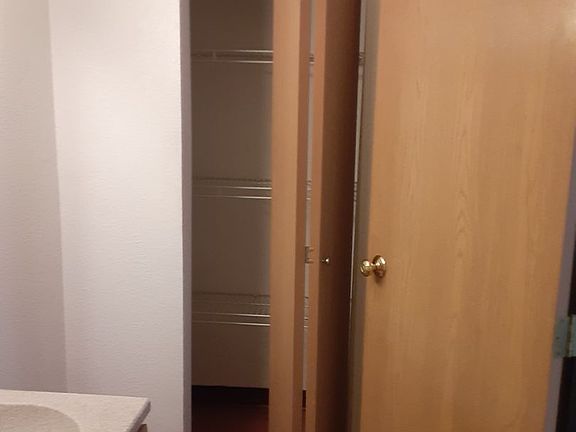 2nd image of 817-821 36th Ave S #817-02