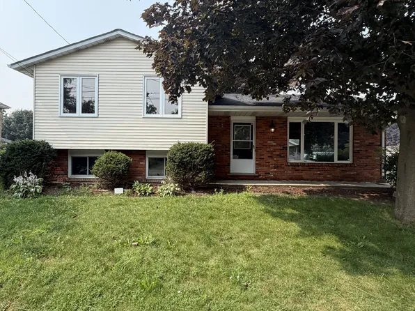 49 Jane St, Hagersville, ON N0A 1H0