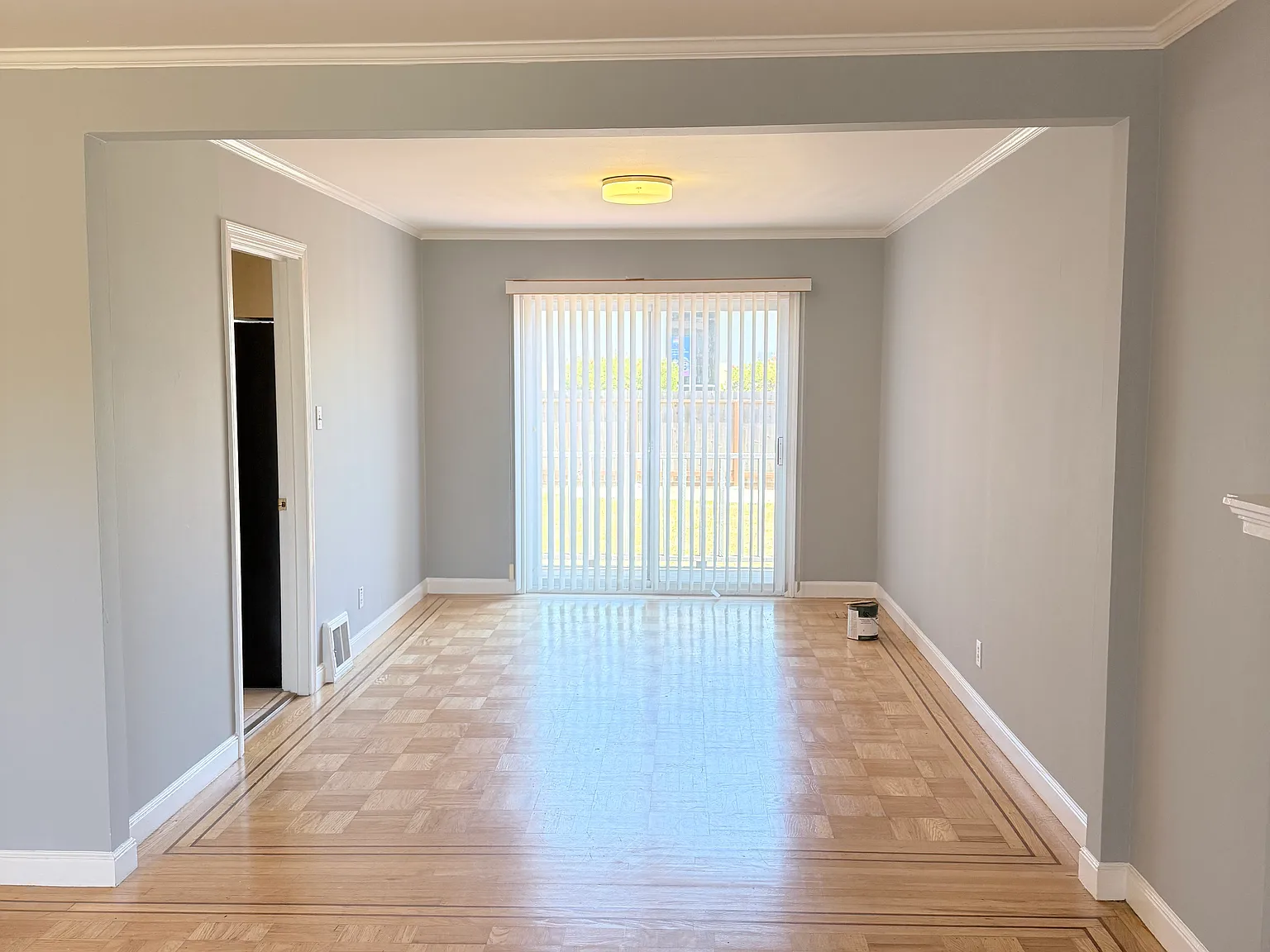3 bed, 1590 sqft, $5,500 — Photo 3