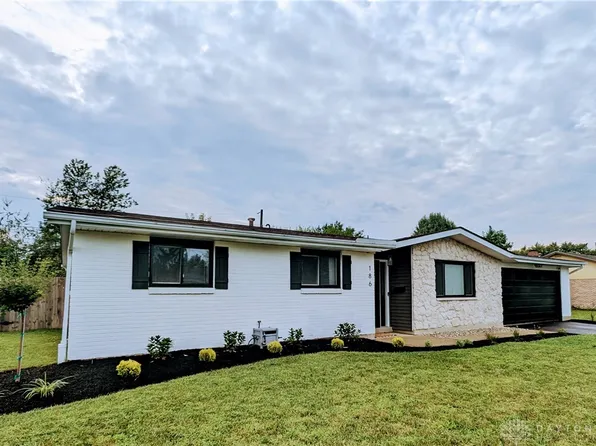 186 Katy Ln, Englewood, OH 45322
