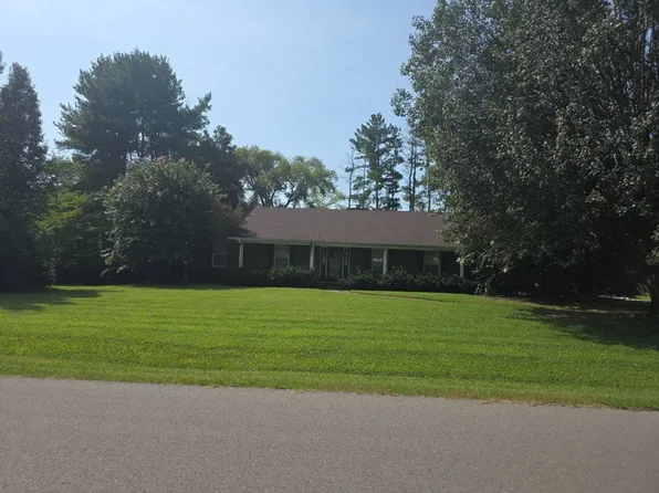 2381 Foxcroft Rd, Murfreesboro, TN 37128