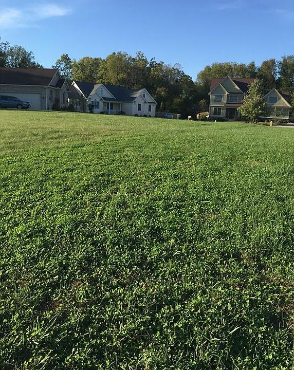 2nd image of 360 Spring Glen Dr