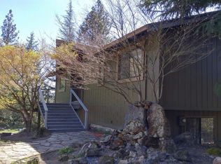 298 Space View Dr, Grants Pass, OR