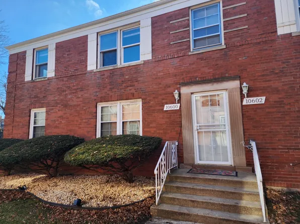 10602 S Walden Pkwy #2W, Chicago, IL 60643