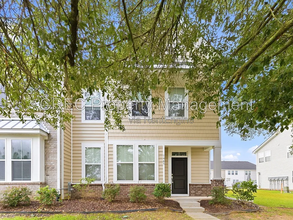 1465 Central Ave