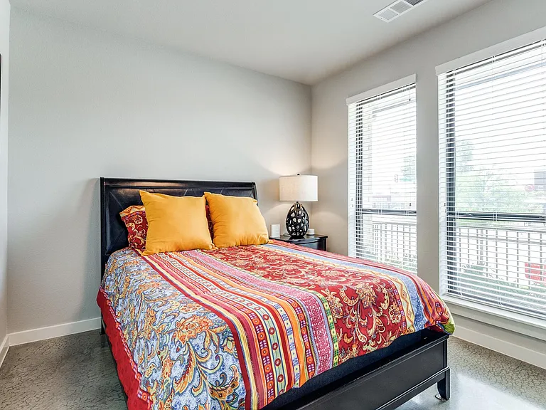 2220 Rook Dr — Photo 12
