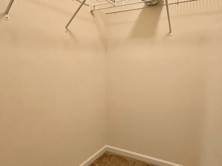3034 Meridian Cmns #B — Photo 19