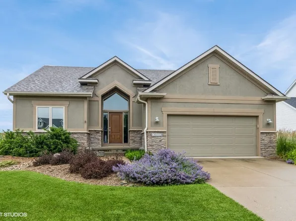 15112 Goodman Dr, Urbandale, IA 50323