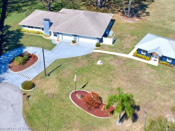 115 Kings Ct NW, Lake Placid, FL 33852