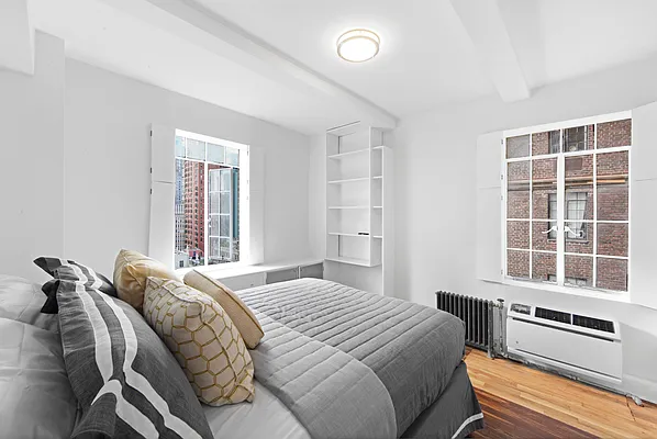 Sold by Compass | media 8