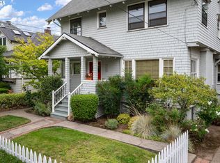 2253 NW Irving St, Portland, OR 97210