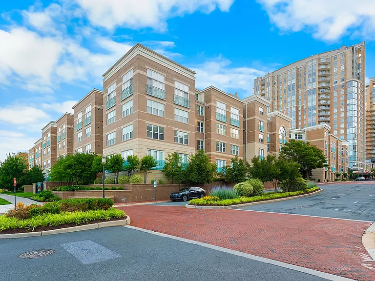 12000 Market St #210 — Photo 15