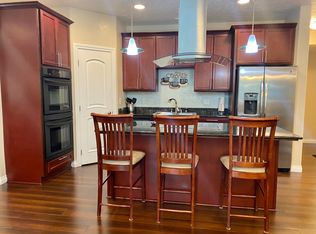 3825 E Klatt Rd, Anchorage, AK 99516