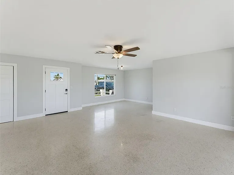 4044 Headsail Dr — Photo 3