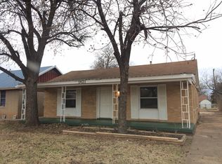 1421 N Willard St, Altus, OK 73521