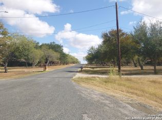 7608 Triple Acres Dr, China Grove, TX 78263
