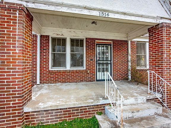 3rd image of 1516 Sycamore St