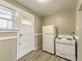 3465 Gasconade St, Saint Louis, MO