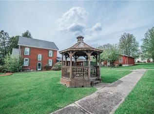 631 W Main St, Rural Valley, PA 16249