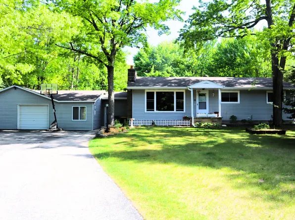 W2585 County Road B, Marinette, WI 54143