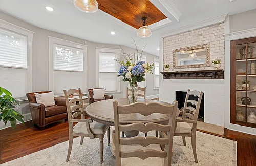 20 Hobart St #1 Photo 1